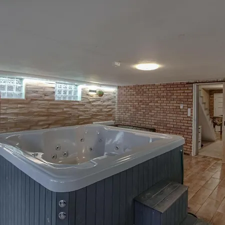 Cozy In With Sauna Prázdninový dům *