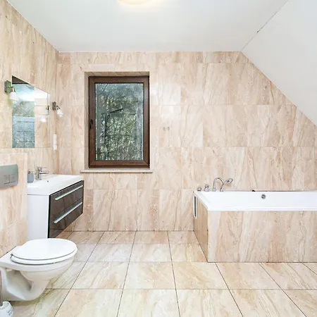 Prázdninový dům Cozy In With Sauna Kamień